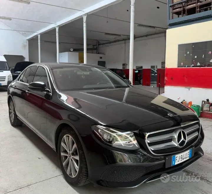 Mercedes-Benz E 200 2017 photo 3