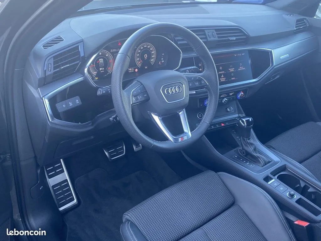 Audi Q3 2024 photo 2