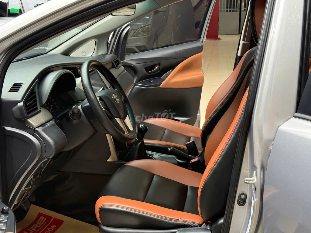 Toyota Innova 2017 photo 4