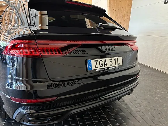 Audi Q8 2021 photo 3