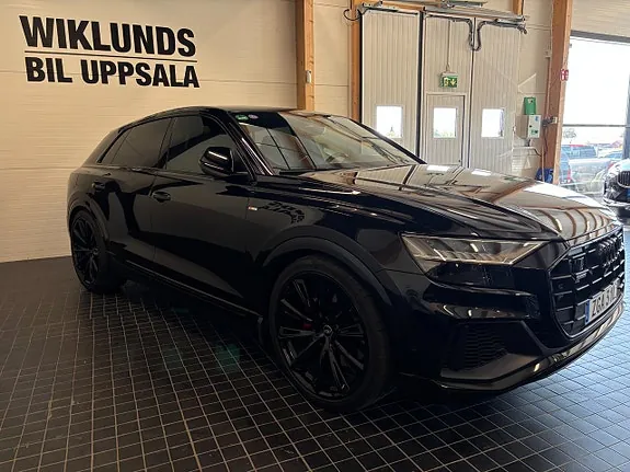Audi Q8 2021 photo 2