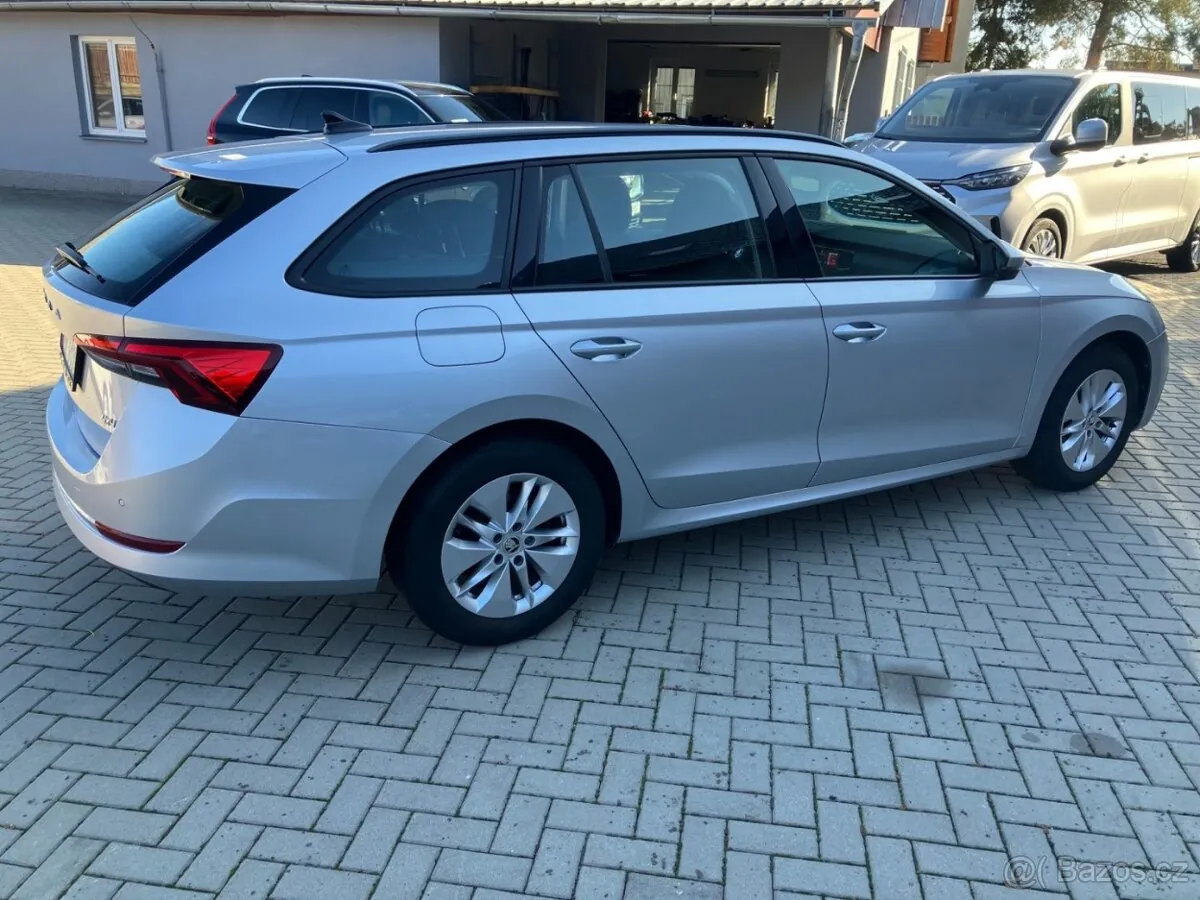 Skoda Octavia 2021 photo 4