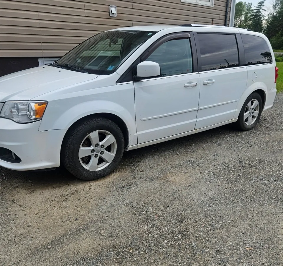 Dodge Grand Caravan 2016 photo 5