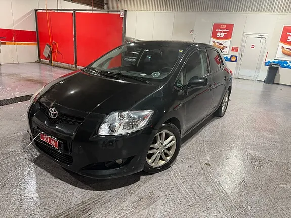 Toyota Auris 2008 photo 4