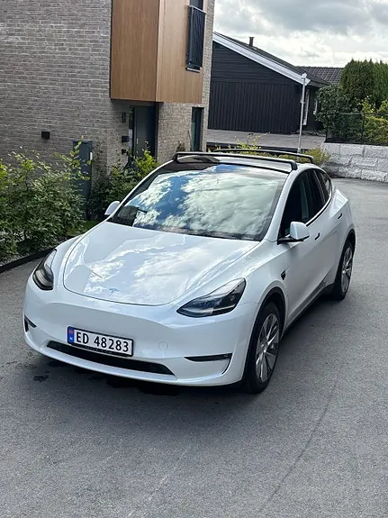 Tesla Model Y 2021 photo 5