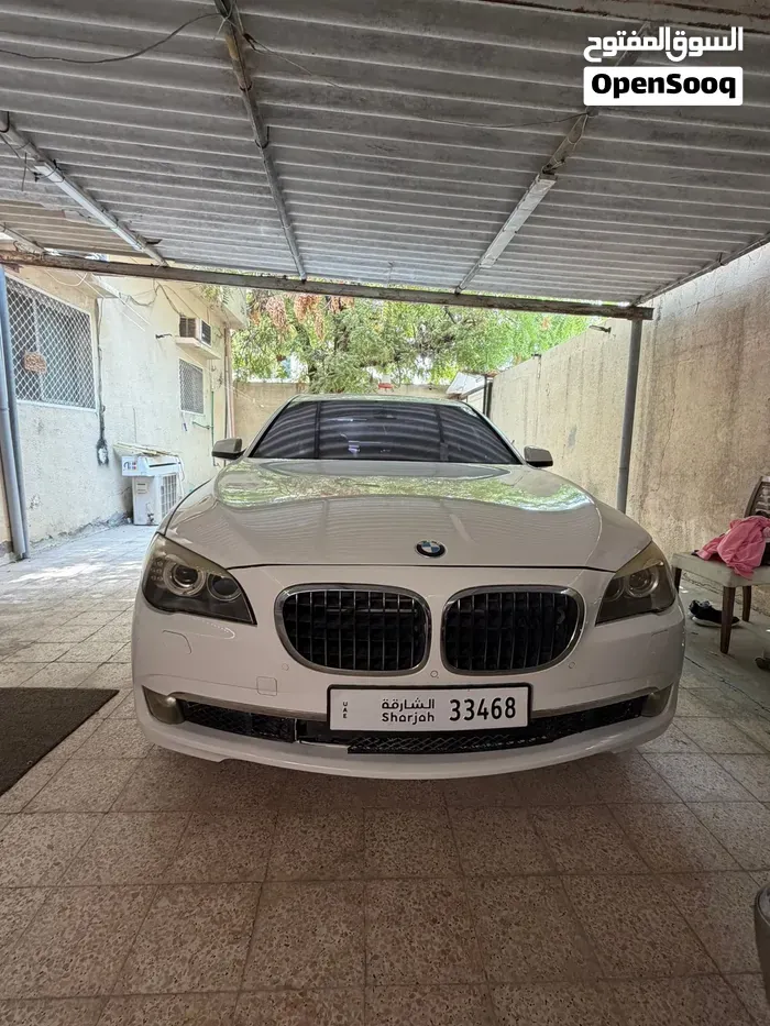 BMW 7 Series 2012 photo 4