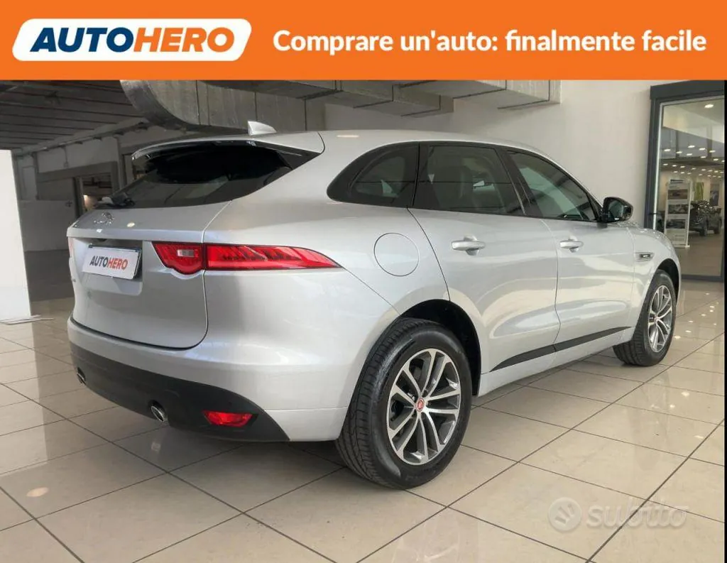 Jaguar F-Pace 2018 photo 5