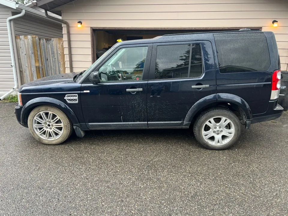 Land Rover Lr4 2012 photo 3