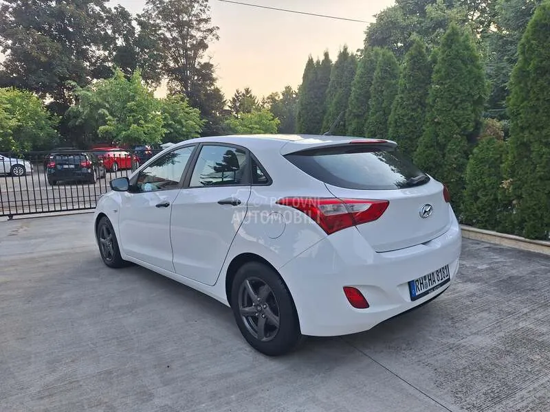 Hyundai I30 2012 photo 3