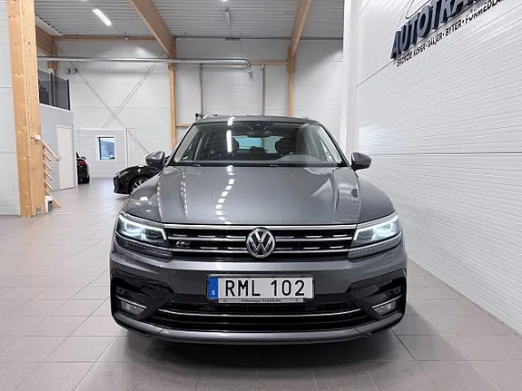Volkswagen Tiguan 2018 photo 2