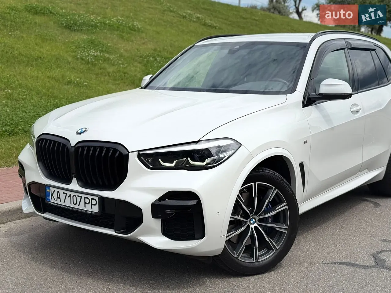 BMW X5 2021 photo 4