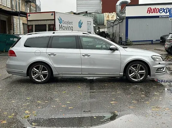 Volkswagen Passat 2013 photo 2