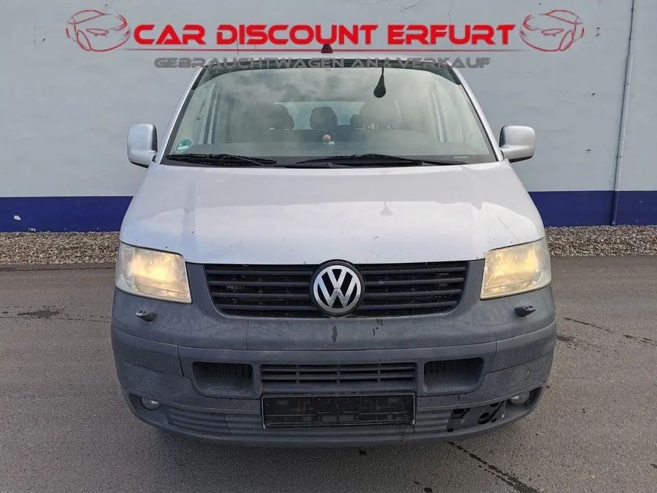 Volkswagen T5 Caravelle