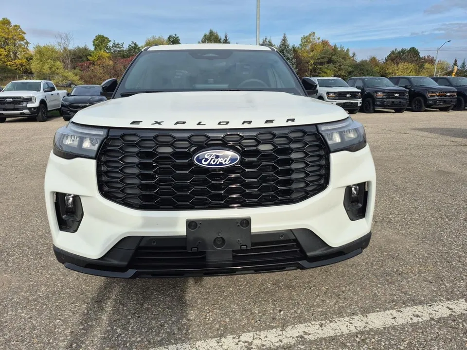 Ford Explorer 2027 photo 2