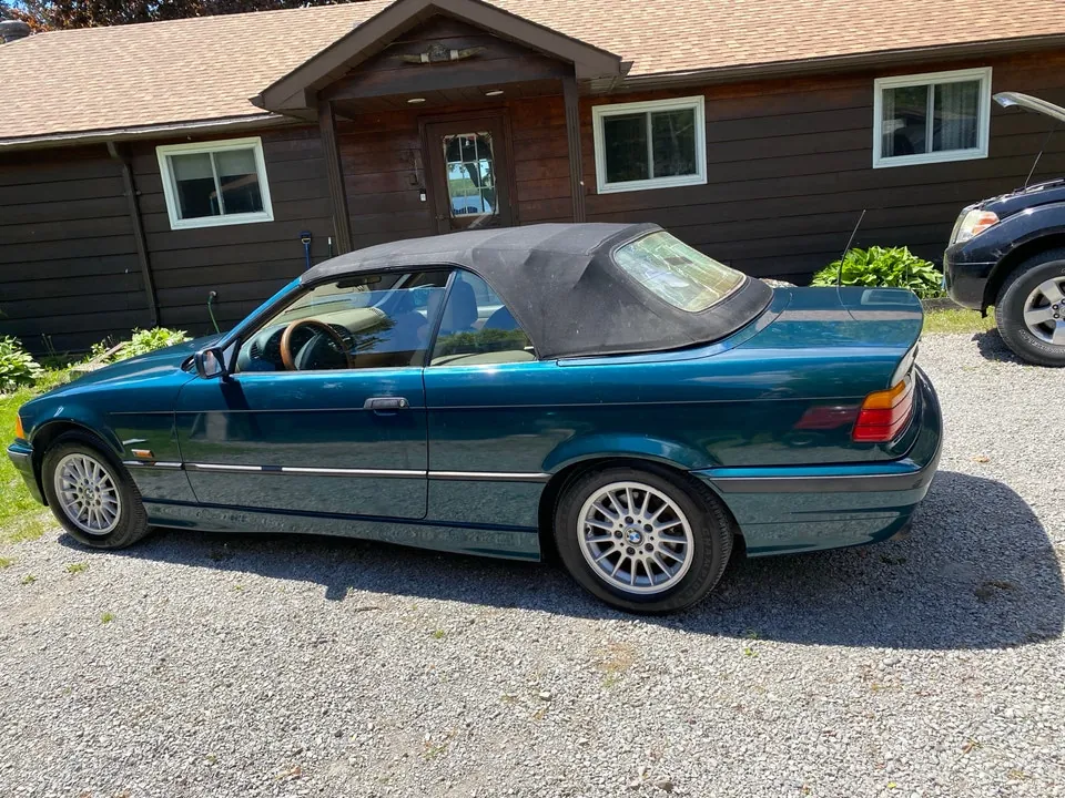 BMW 328I