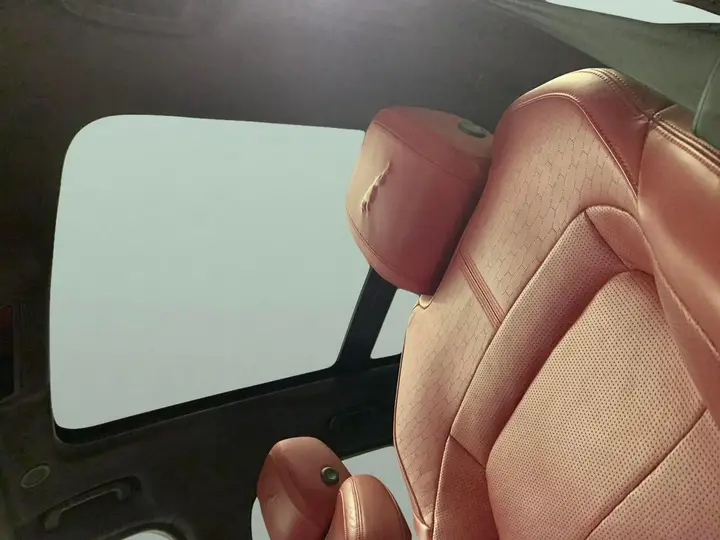 Jaguar F-Pace 2023 photo 5