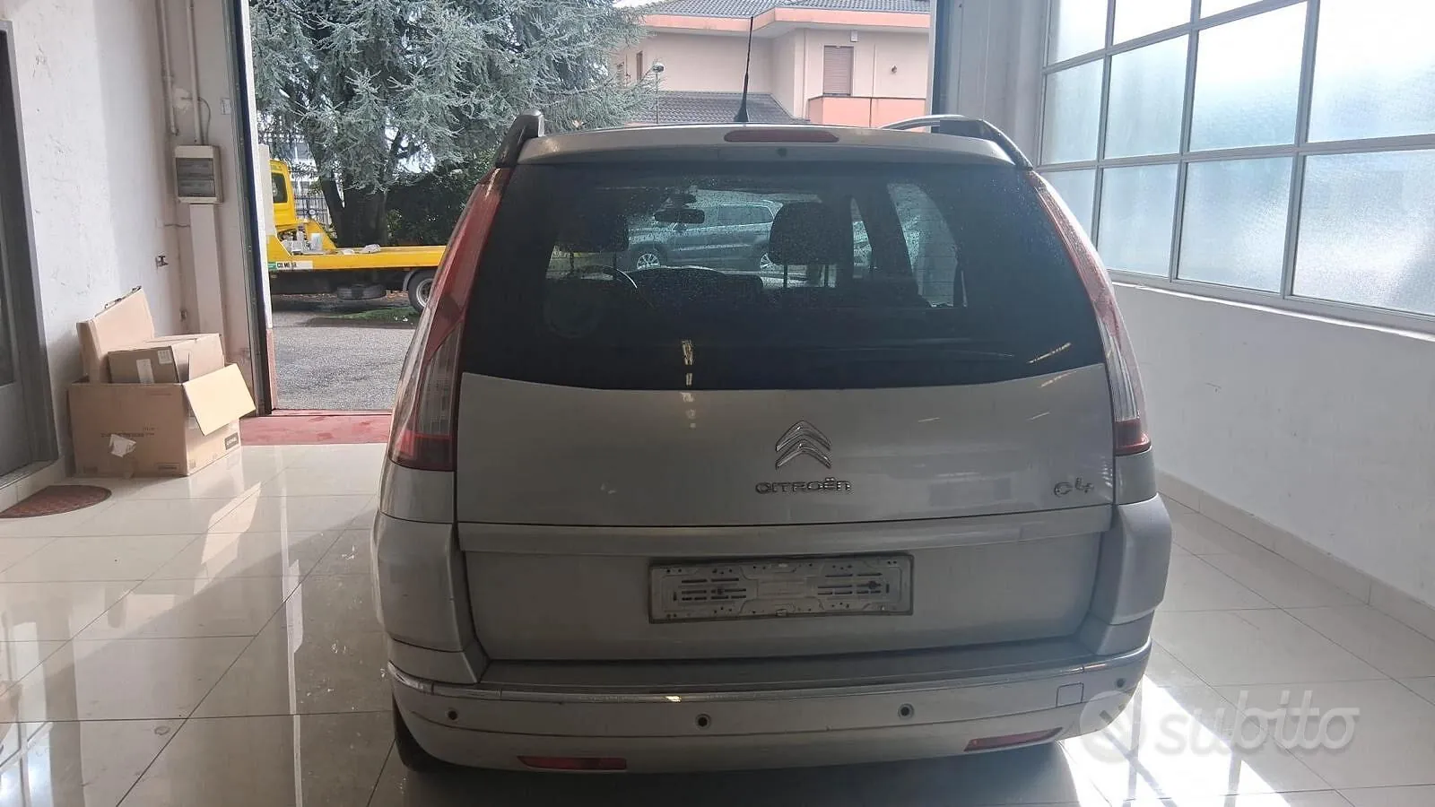 Citroen C4 Picasso 2011 photo 5