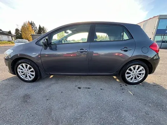 Toyota Auris 2007 photo 4
