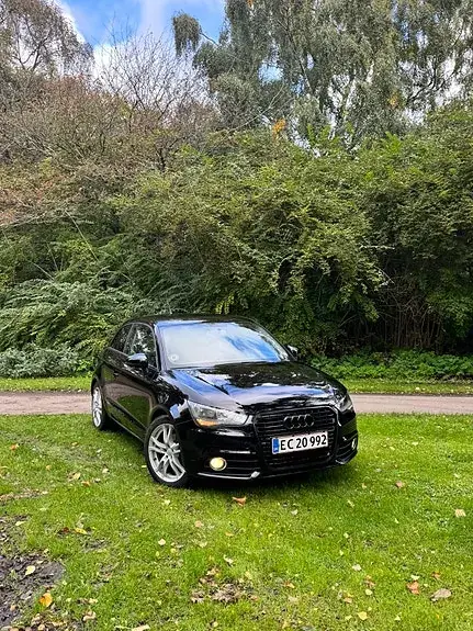 Audi A1 2011 photo 2