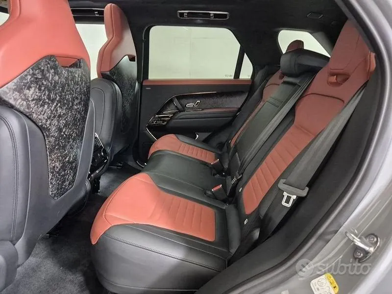 Land Rover Range Rover Sport 2026 photo 5