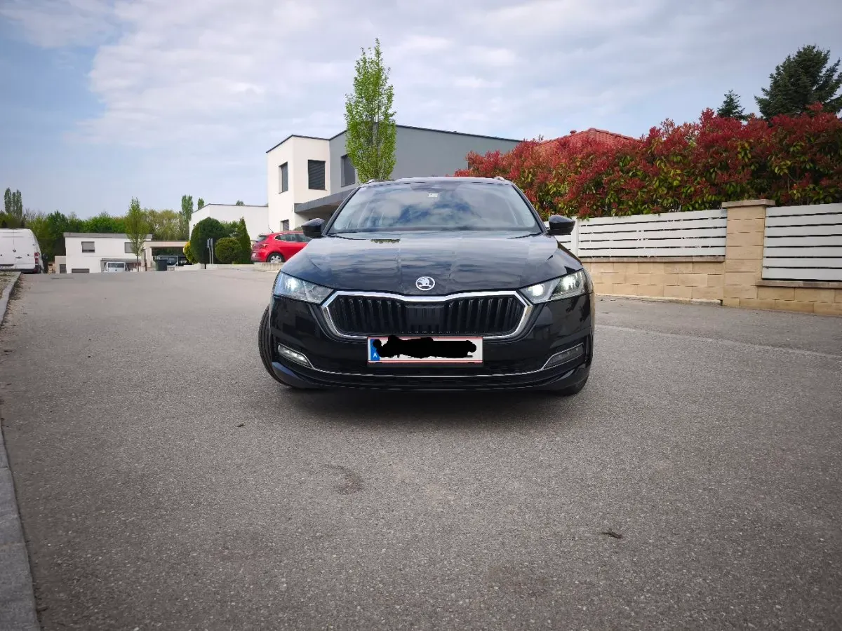 Skoda Octavia 2020 photo 2