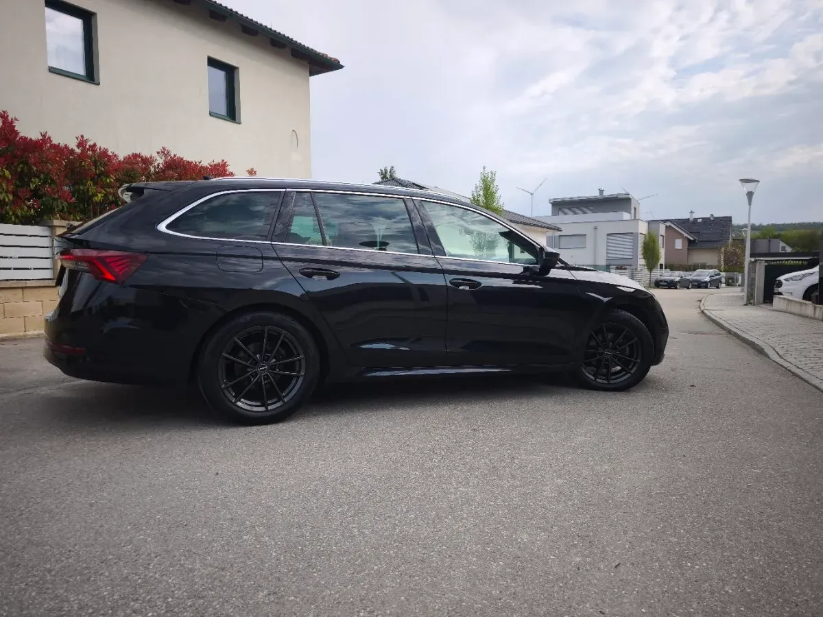 Skoda Octavia 2020 photo 3