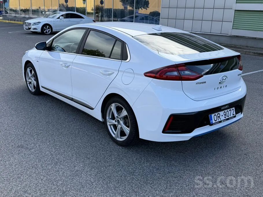 Hyundai Ioniq 2016 photo 3