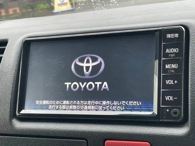 Toyota Hiace 2021 photo 4