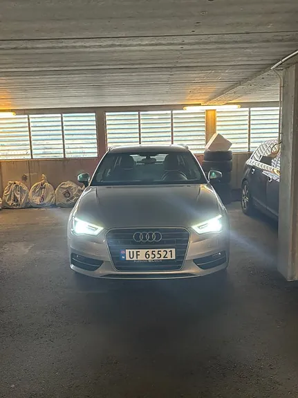 Audi A3 2015 photo 2