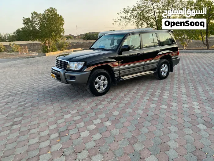 Toyota Land Cruiser 2001 photo 3
