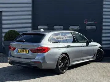BMW 5 Series 2018 photo 2