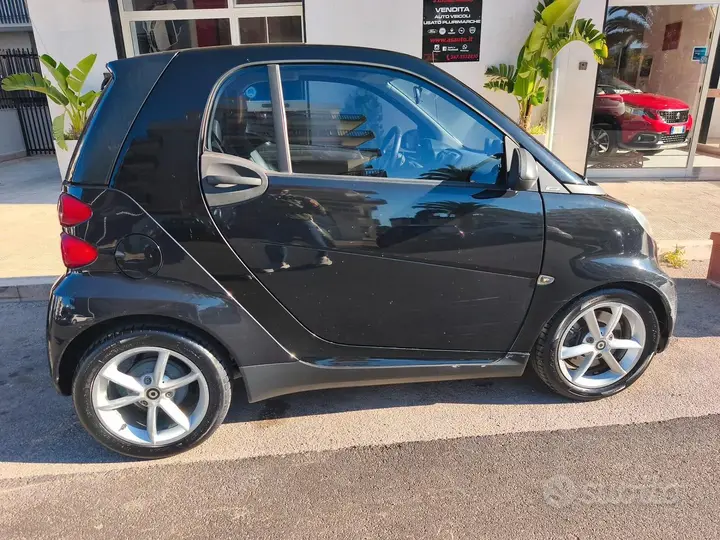 Smart Fortwo 2013 photo 3