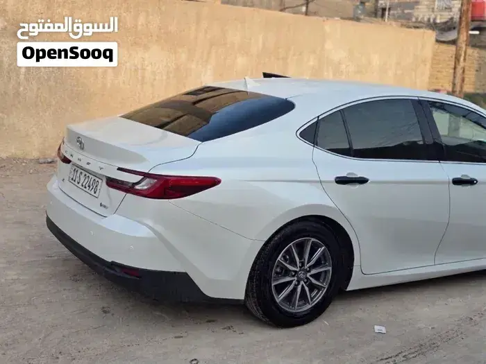 Toyota Camry 2025 photo 4