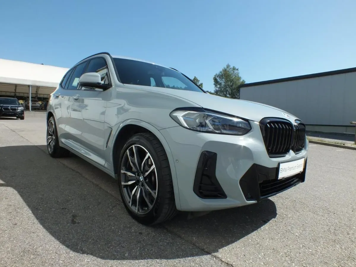 BMW X3 2022 photo 2