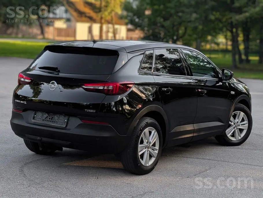Opel Grandland X 2019 photo 2