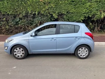 Hyundai I20