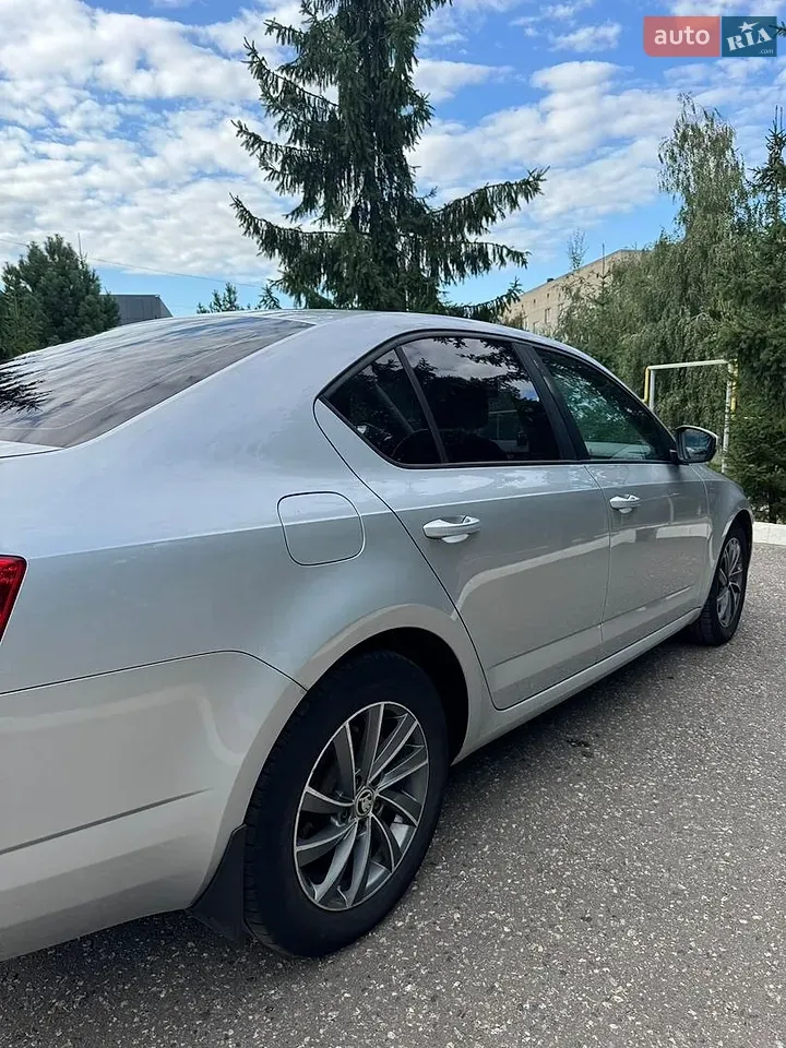 Skoda Octavia 2015 photo 3