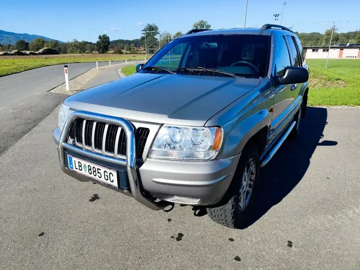 Jeep Grand Cherokee 2000 photo 3