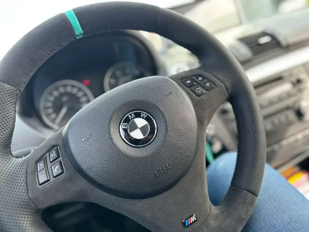 BMW 1 Series 2007 photo 2