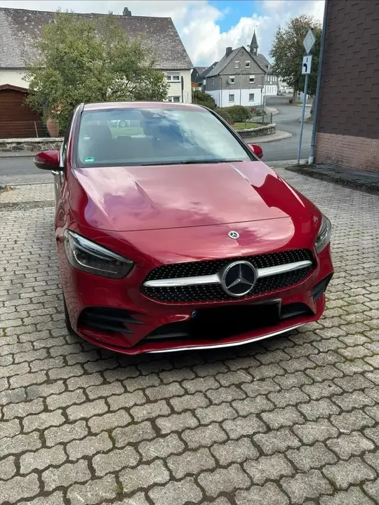 Mercedes-Benz B 250 E