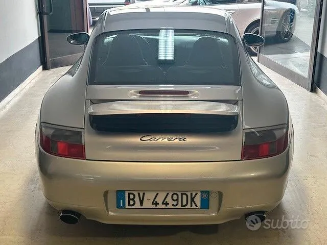 Porsche 911 Carrera 2001 photo 5