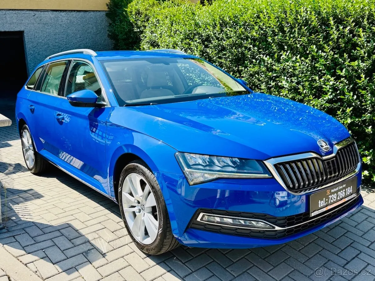 Skoda Superb 2022 photo 3