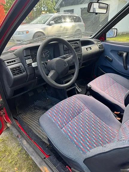 Volkswagen Polo 1991 photo 5