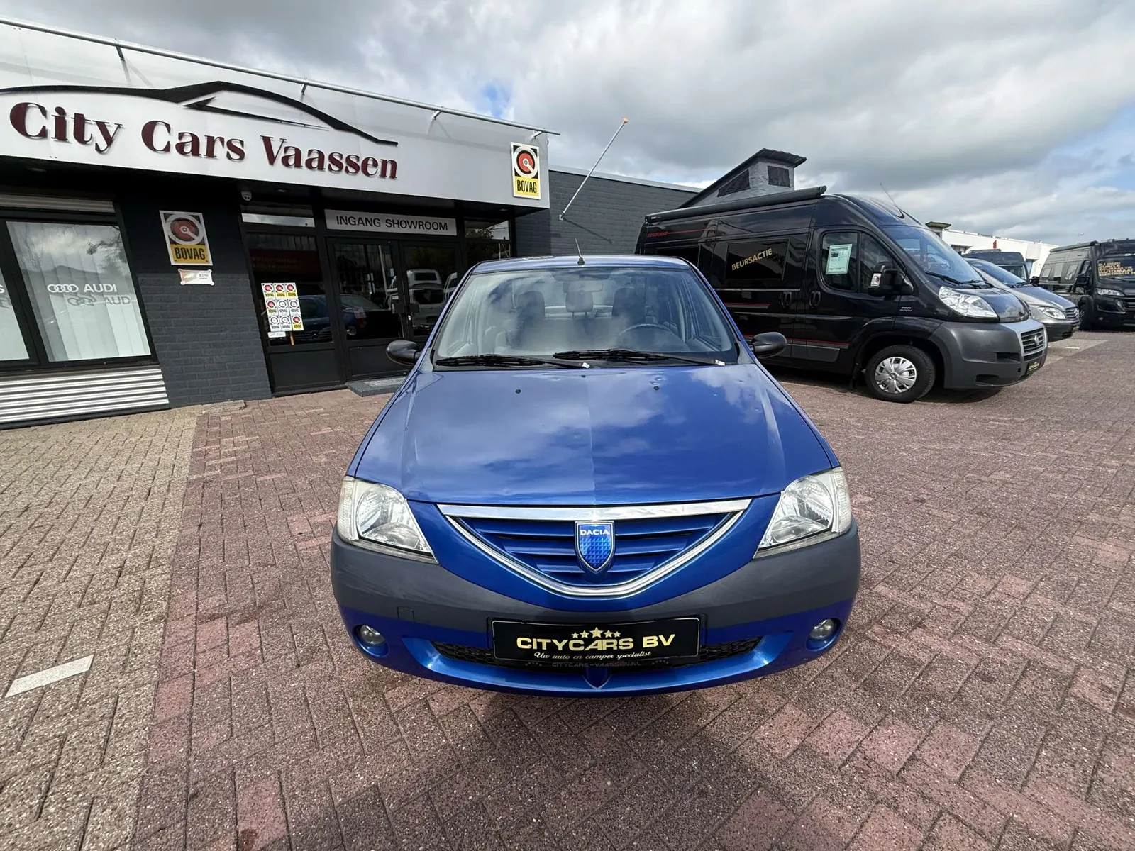 Dacia Logan 2006 photo 4