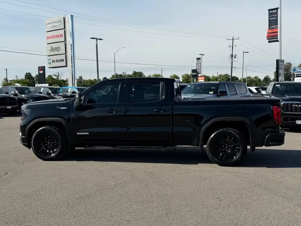 GMC Sierra 1500 2024 photo 2