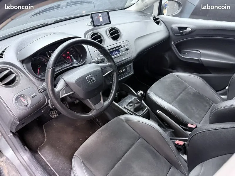 Seat Ibiza 2015 photo 5