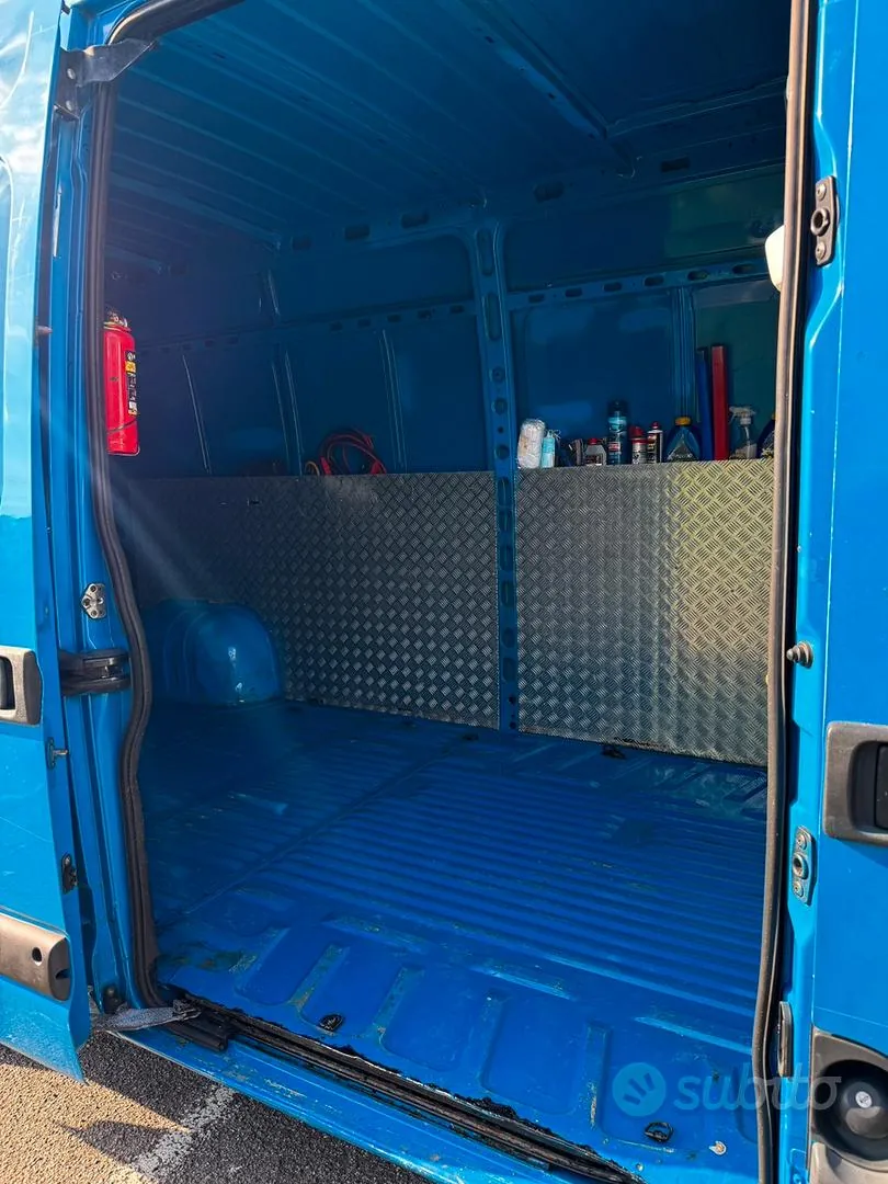 Opel Movano 2010 photo 4