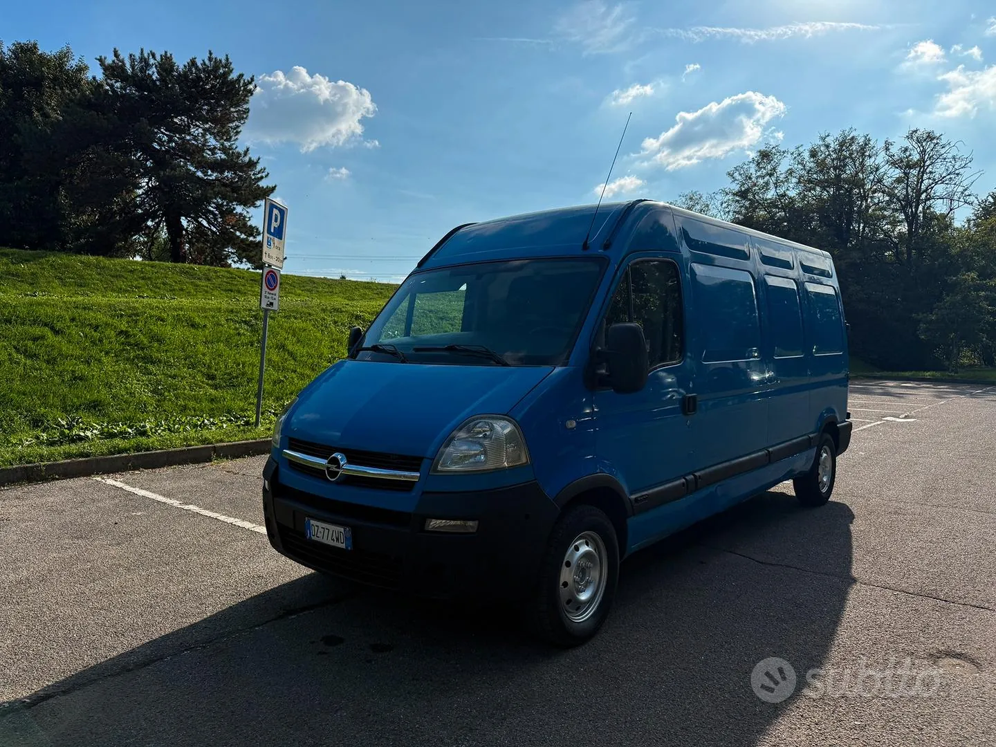 Opel Movano 2010 photo 2