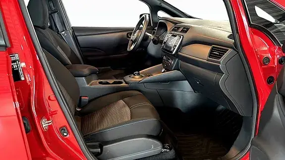 Nissan Leaf 2023 photo 3