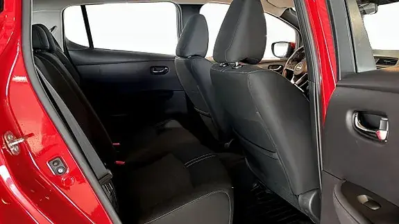 Nissan Leaf 2023 photo 5